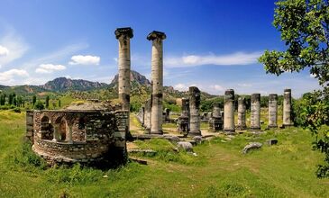 SARD HARABELERİ- KULADOKYA-KULA EVLERİ- UŞAK ULUBEY KANYONU GÜNÜBİRLİK